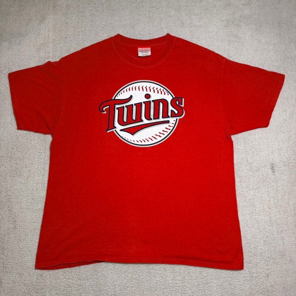 MLB Twins T Shirt Men’s Large Red Graphic Team Logo Short Sleeve Port & Company